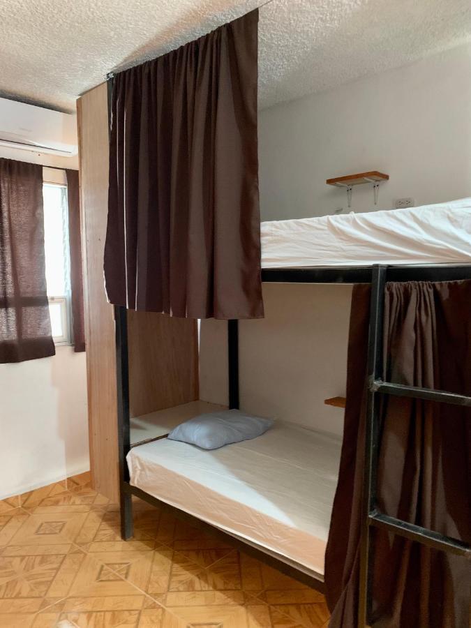 Spanglish Hostel Valladolid  Kültér fotó