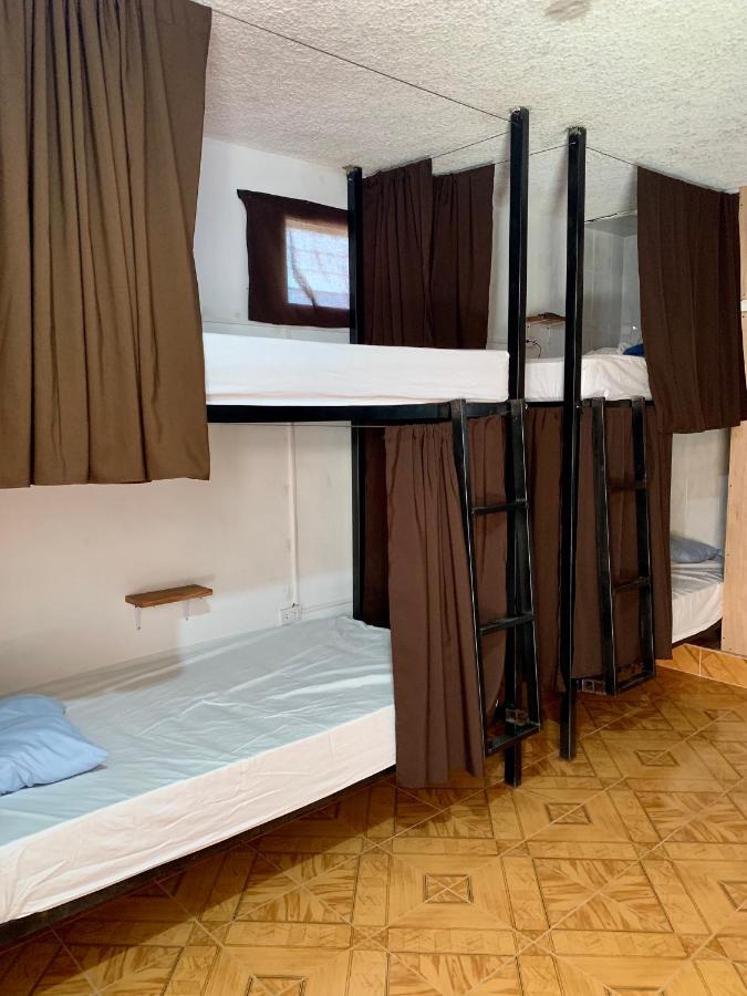 Spanglish Hostel Valladolid  Kültér fotó
